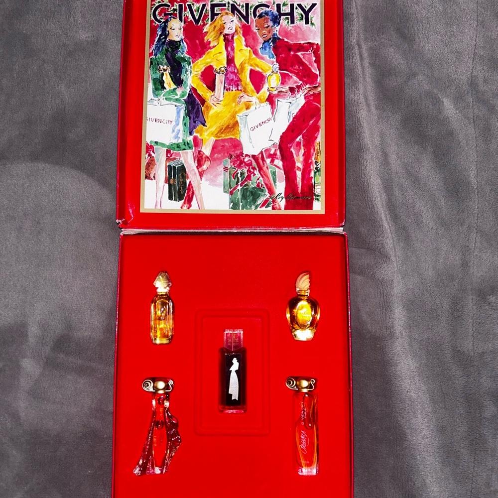 Vintage Givenchy Perfume Set of 5. Ysatis, Organza, Amarige.